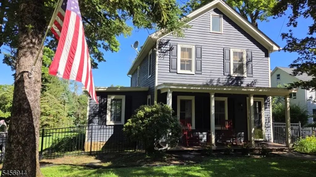 79 W Main St, Mendham Boro