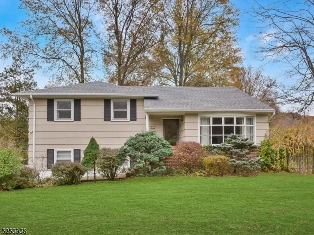 69 Intervale Rd, Parsippany-Troy Hills Twp.