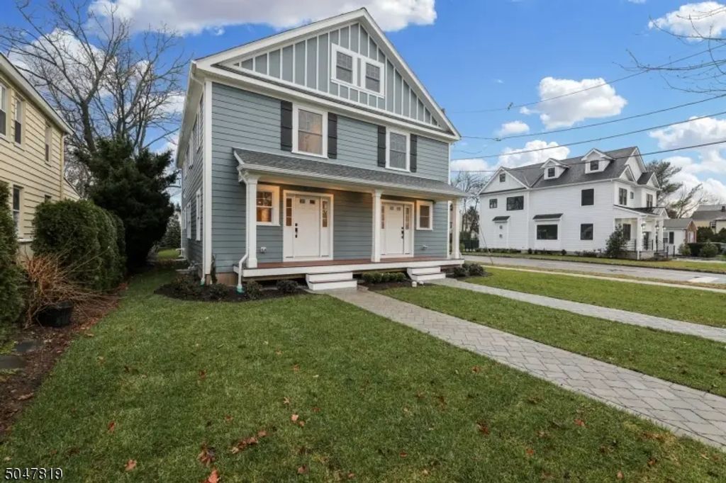 22 Lathrop Ave, Unit A, Madison Boro