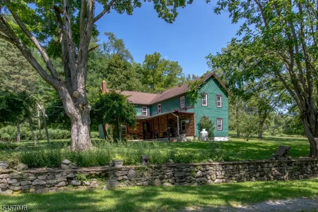 31 Crigger Rd, Wantage Twp.