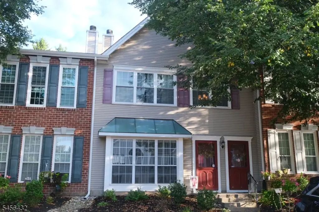 118 Edward Dr, Franklin Twp.
