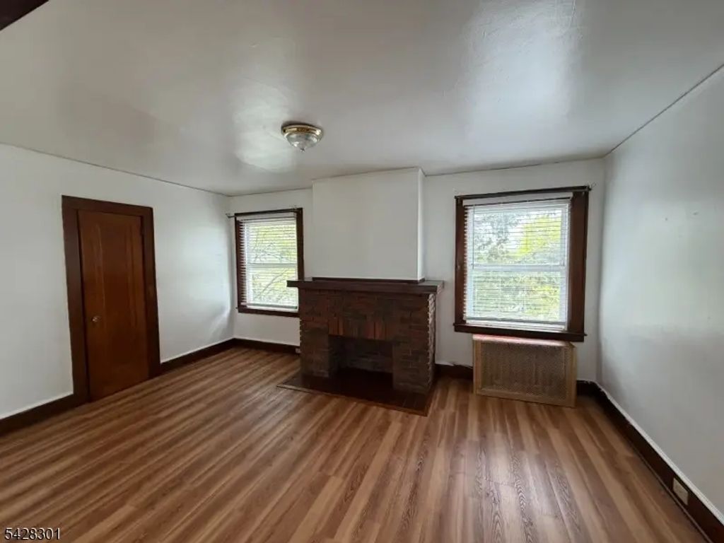 13 Maple St, West Orange Twp.