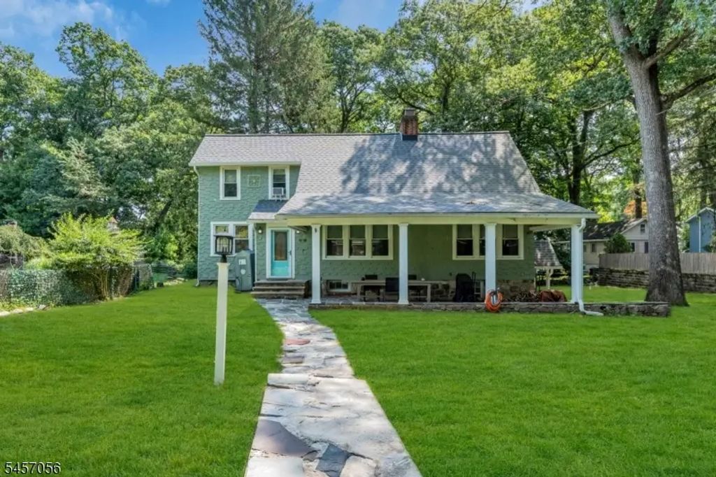 43 Maxim Dr, Hopatcong Boro