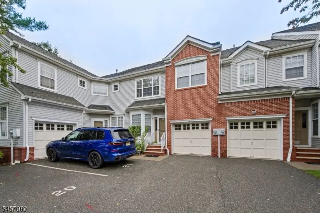 20 Gordon Cir, Parsippany-Troy Hills Twp.