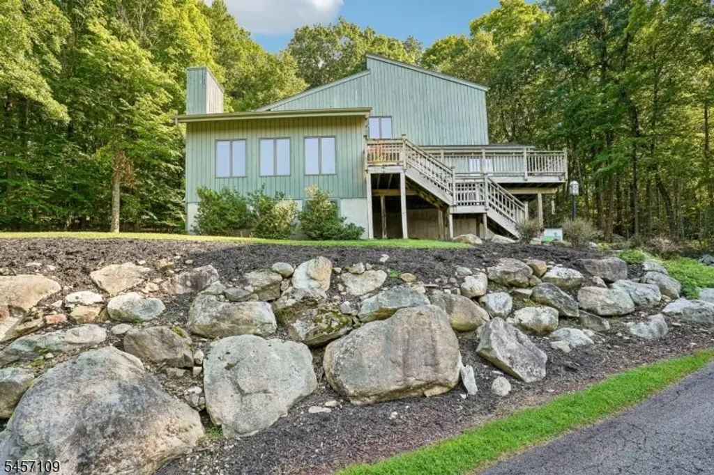 9 Ross Rd, Byram Twp.