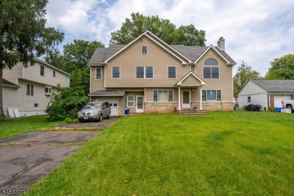 731 Kline Pl, Bridgewater Twp.