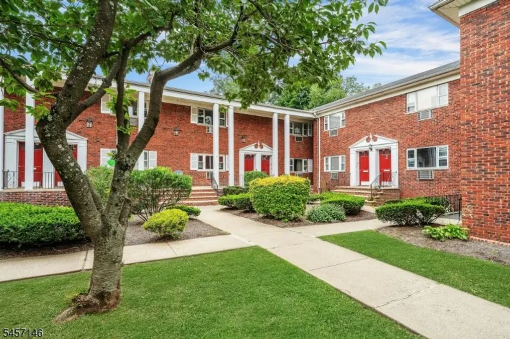 640 Franklin Ave, Nutley Twp.
