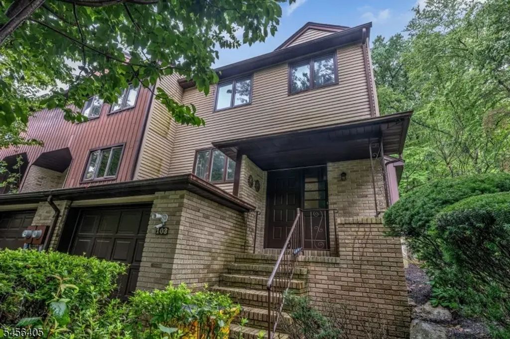 103 Continental Rd, Parsippany-Troy Hills Twp.