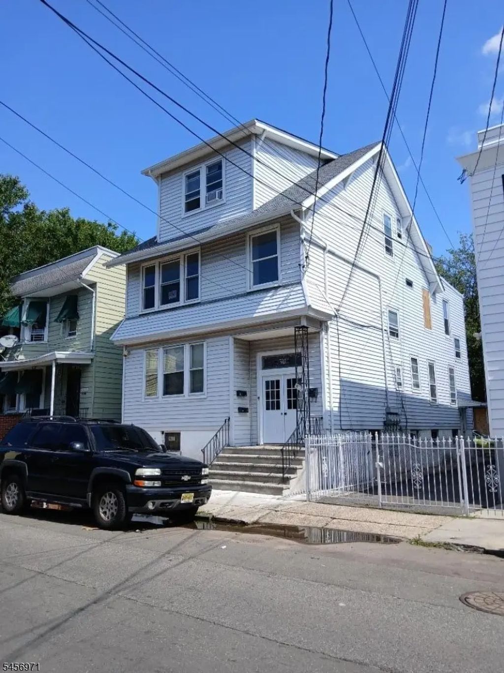 36 Smith St, Newark City