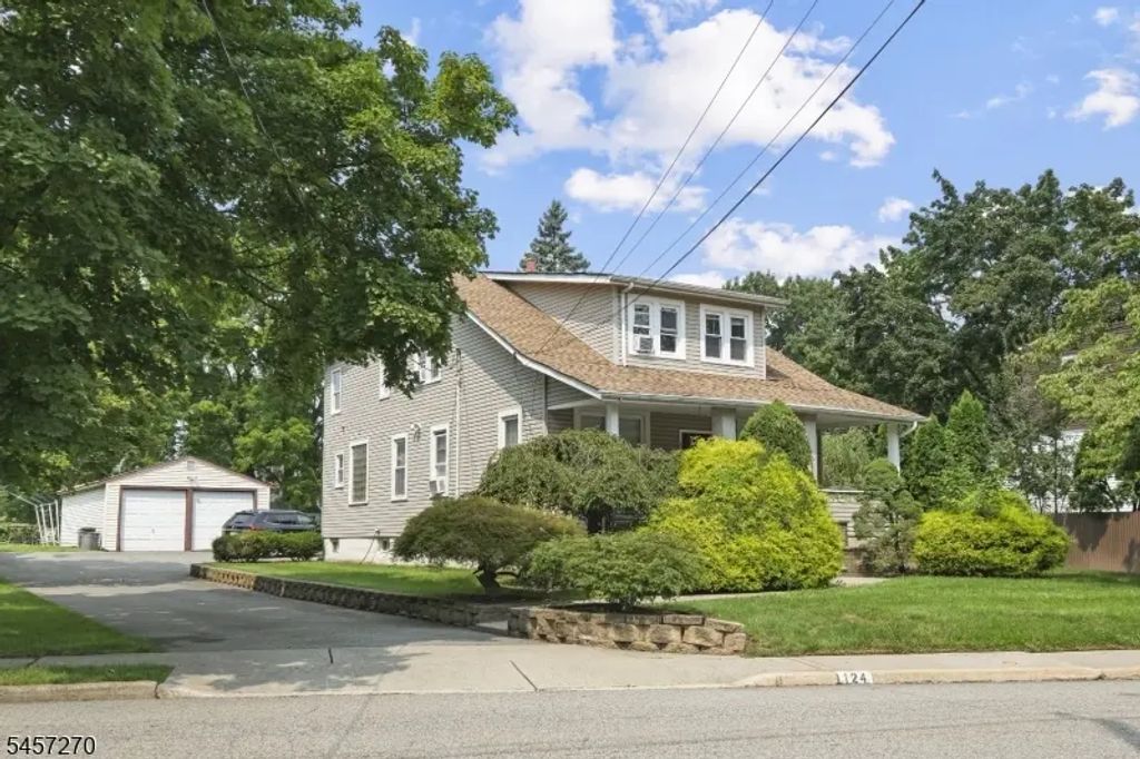 124 Weinmanns Blvd, Wayne Twp.