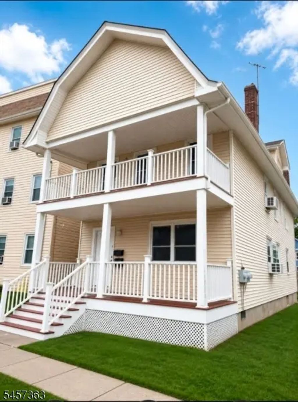 84 W Cherry St, Rahway City