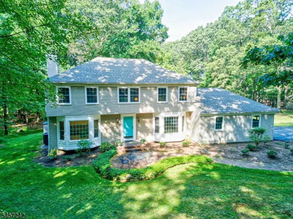 152 Woolf Rd, Alexandria Twp.