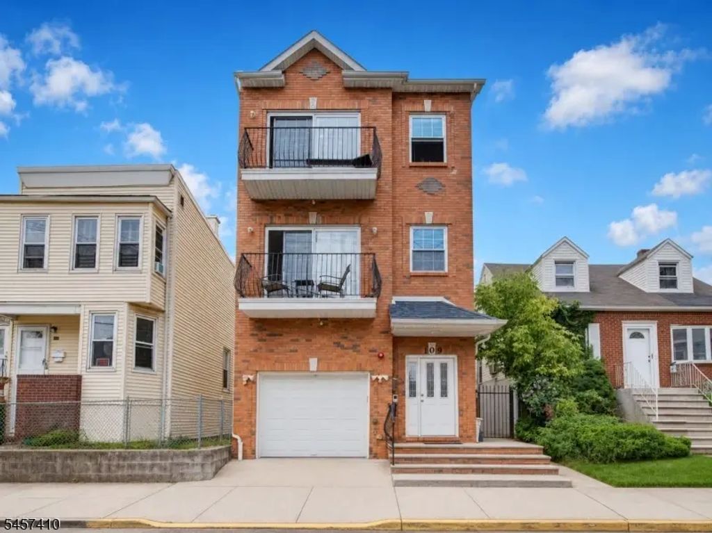 109 Palm St, Newark City