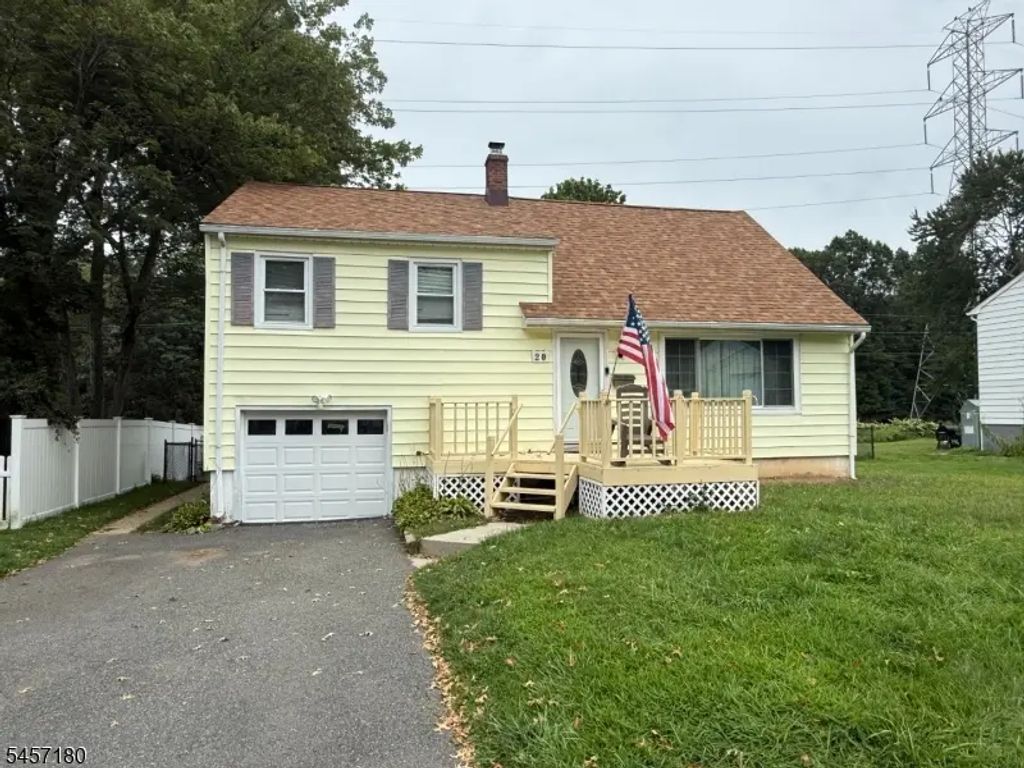 20 Alan Ln, Mine Hill Twp.