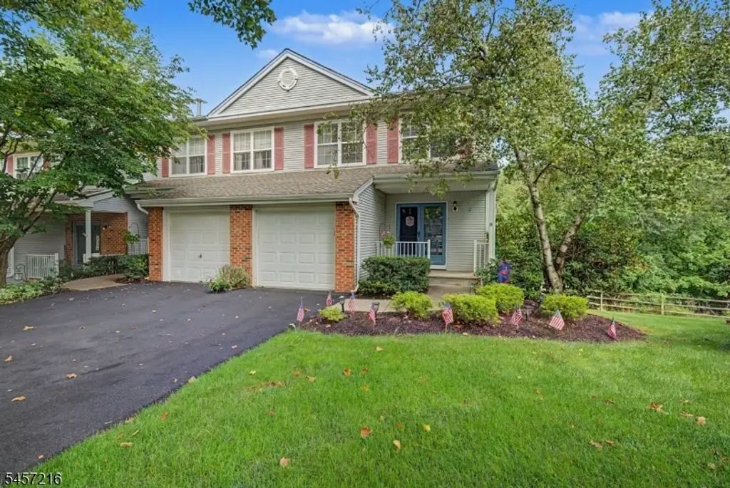 42 Hickory Way, Mount Arlington Boro