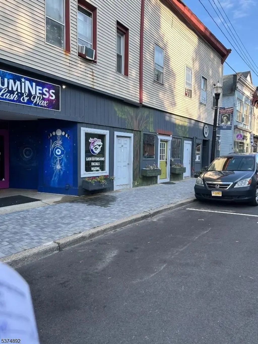 21 E Main St, Sussex Boro