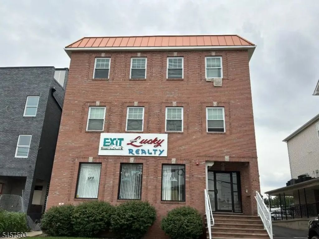642 Newark Ave, Elizabeth City