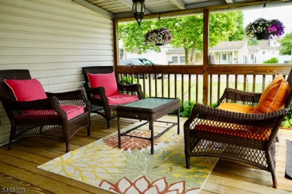 19 Seminole Ave, Parsippany-Troy Hills Twp.