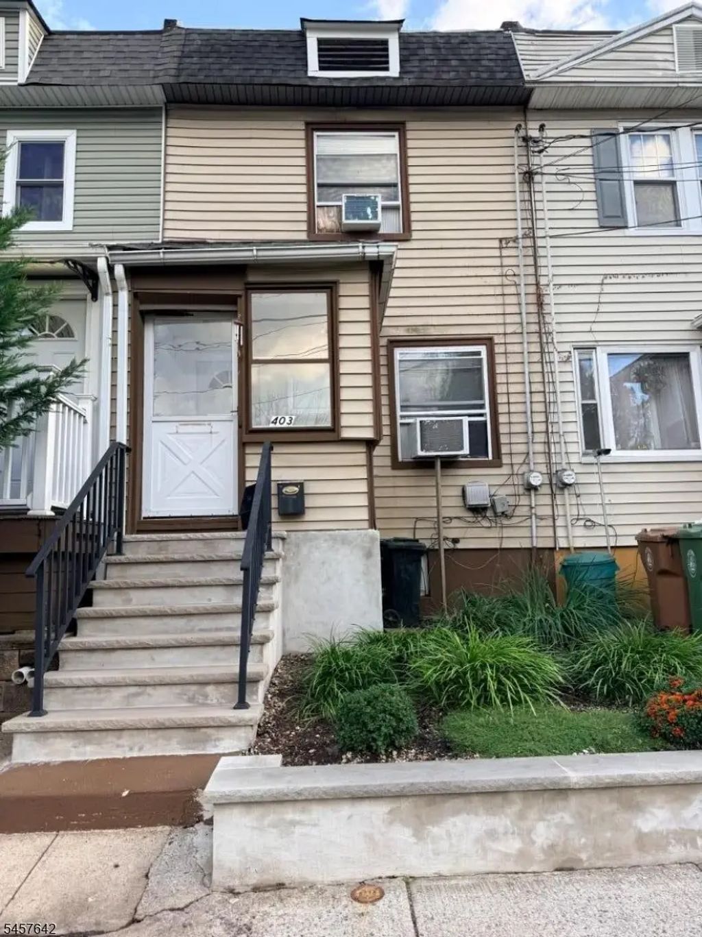 403 N Stiles St, Linden City
