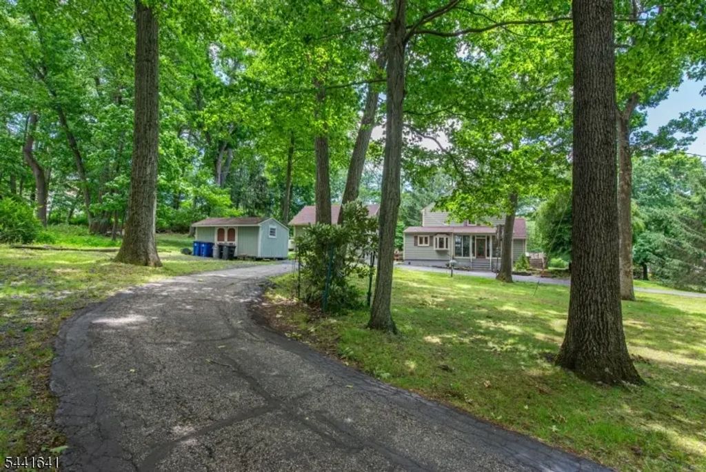 169 Shongum Rd, Denville Twp.