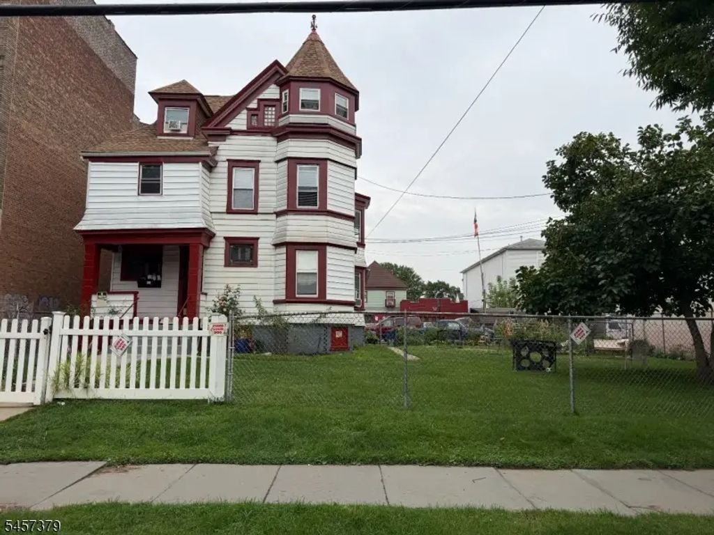 555 Broadway, Newark City