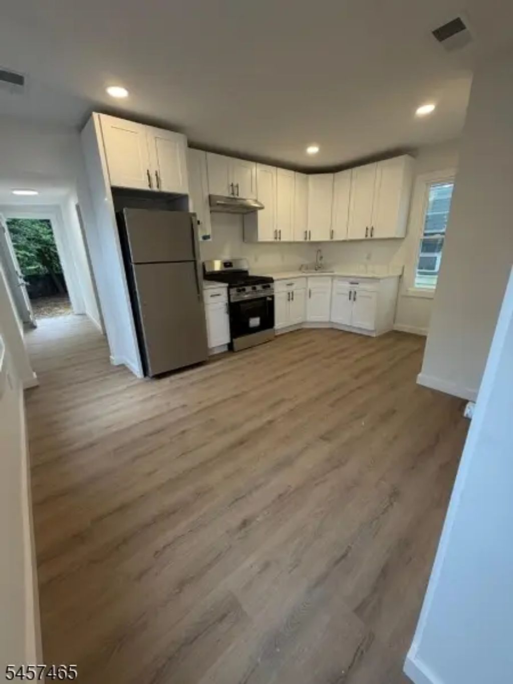 310 Walnut St, Elizabeth City