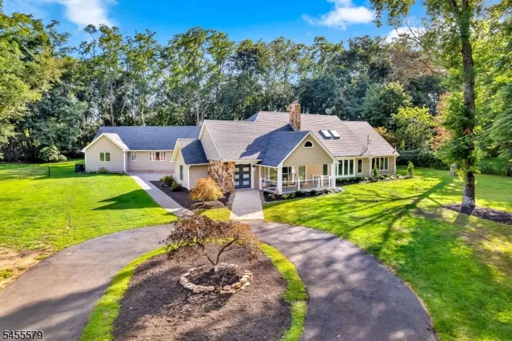 46 Ironia Rd, Chester Twp.