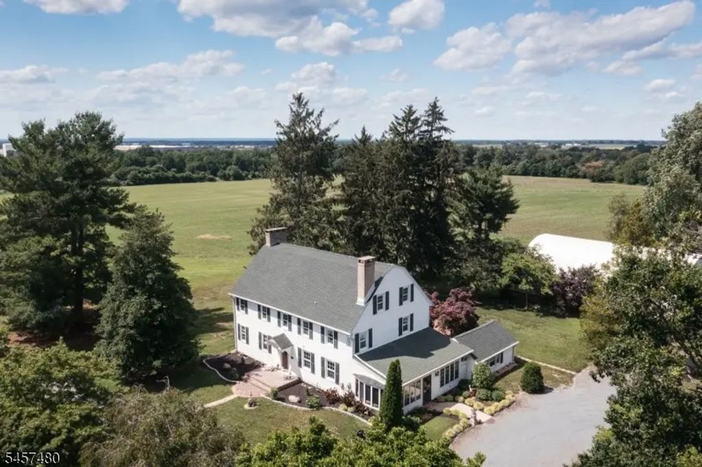 92 Warner Rd, Mannington Twp.
