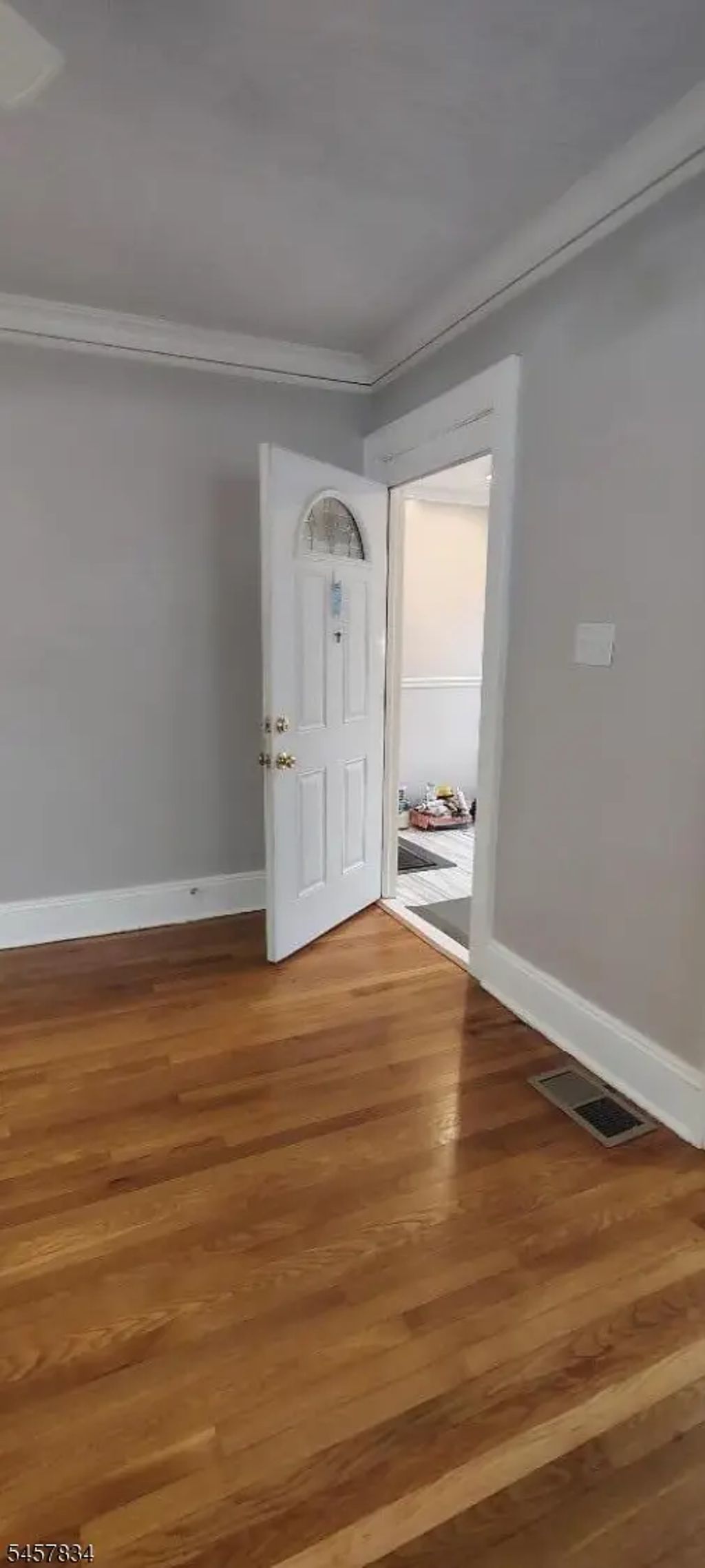 15 Coe Ave, Hillside Twp.