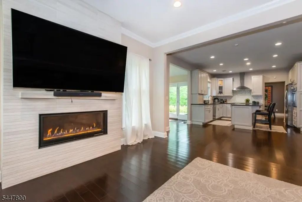 7 Gordon Place, Bernards Twp.