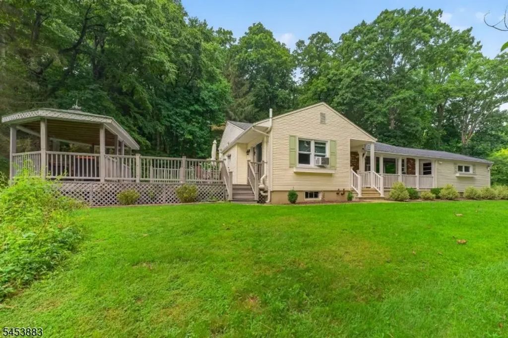 24 Cherryville Stanton Rd, Raritan Twp.