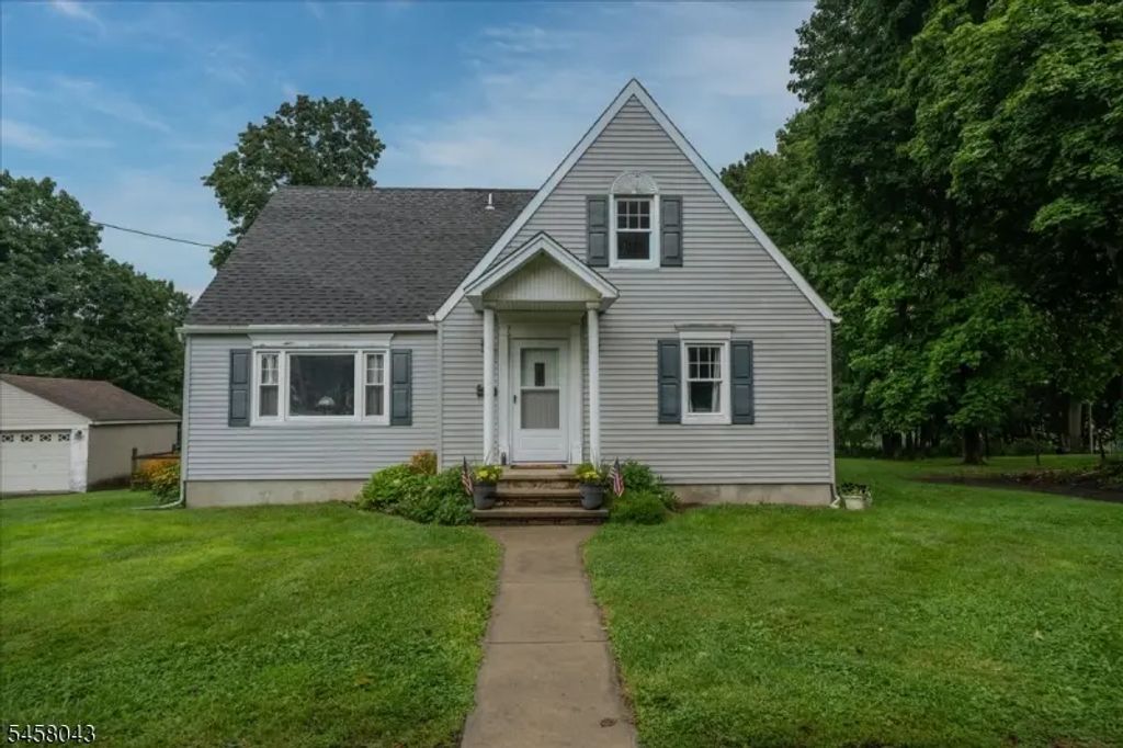 7 Ridgewood Rd, Franklin Boro