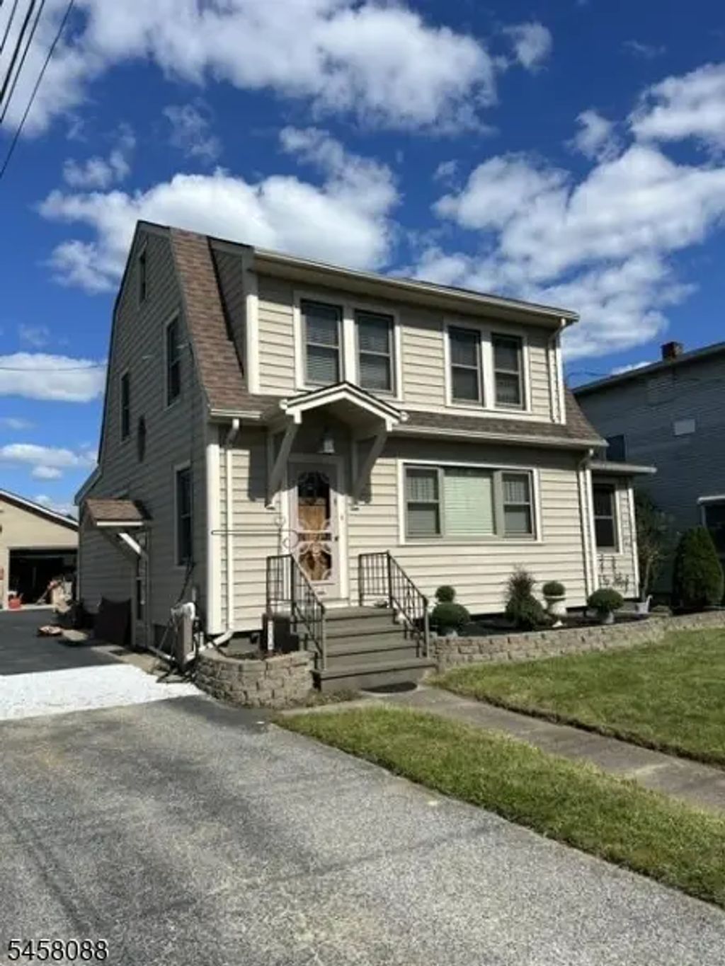 214 N Church Rd, Hardyston Twp.