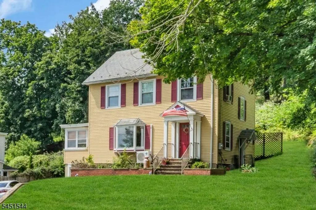37 Fairview Ave, High Bridge Boro