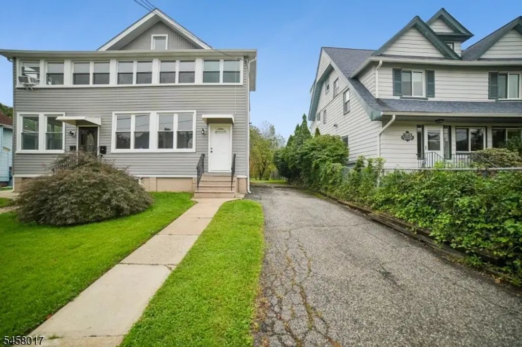 223 Walnut St, Montclair Twp.