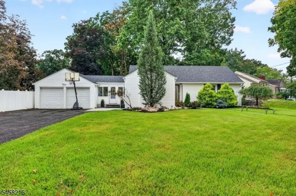 943 Sherman Ave, Plainfield City