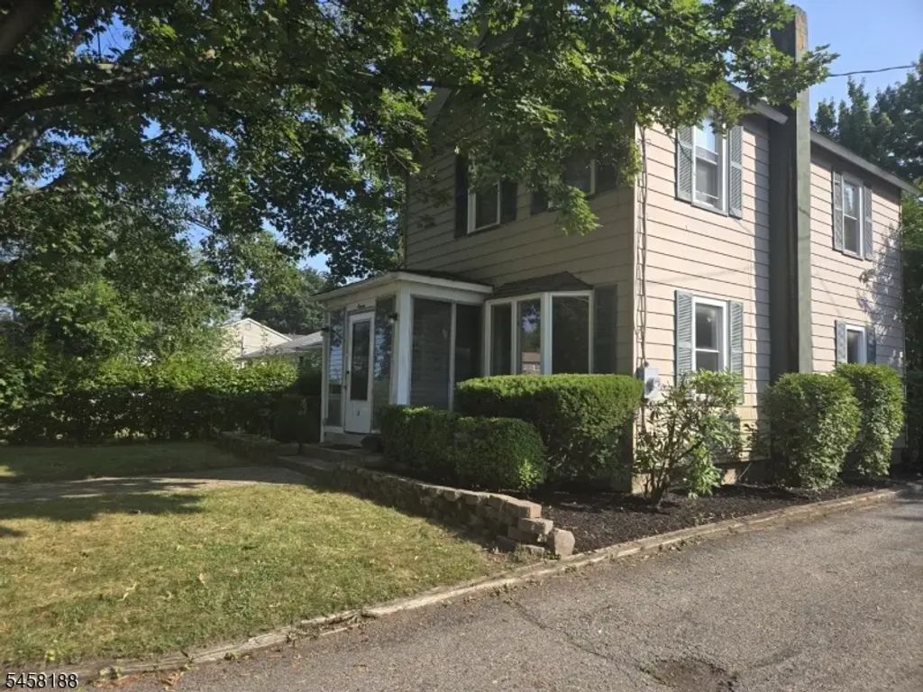 11 Sunset Terr Succ, Roxbury Twp.