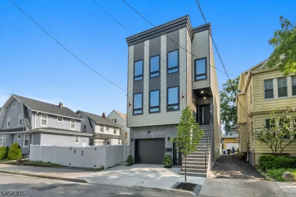 57 Eckert Ave, Newark City