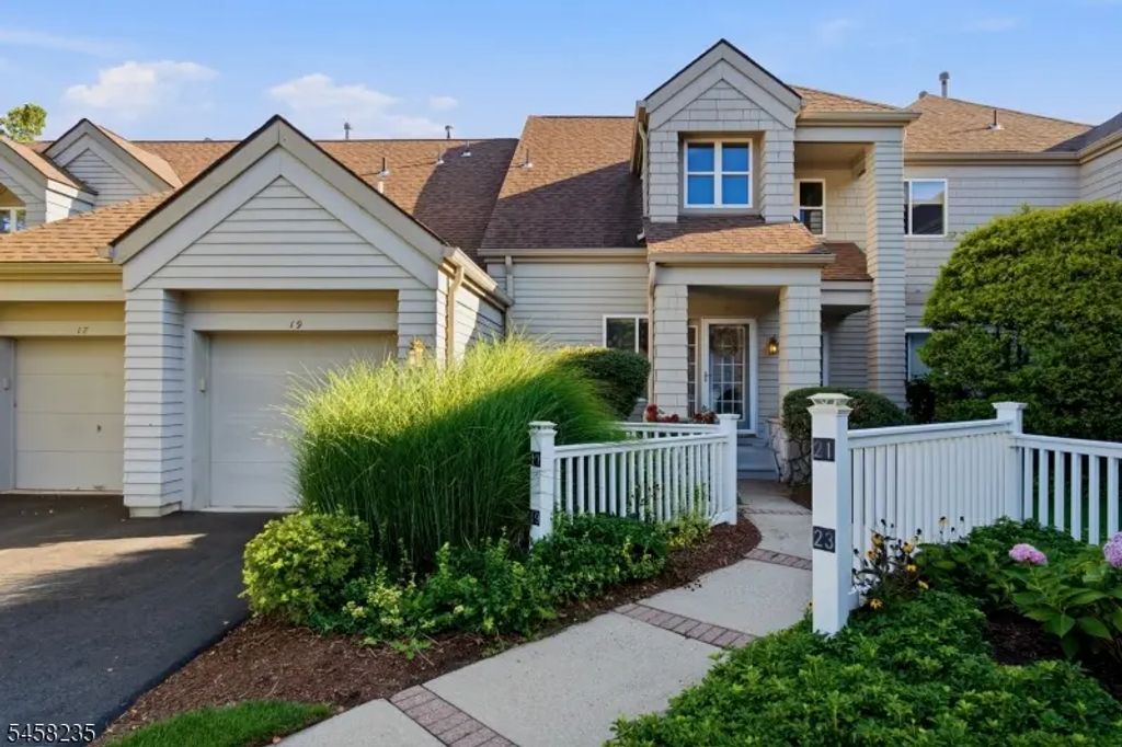 19 Windsor Ct, Hardyston Twp.
