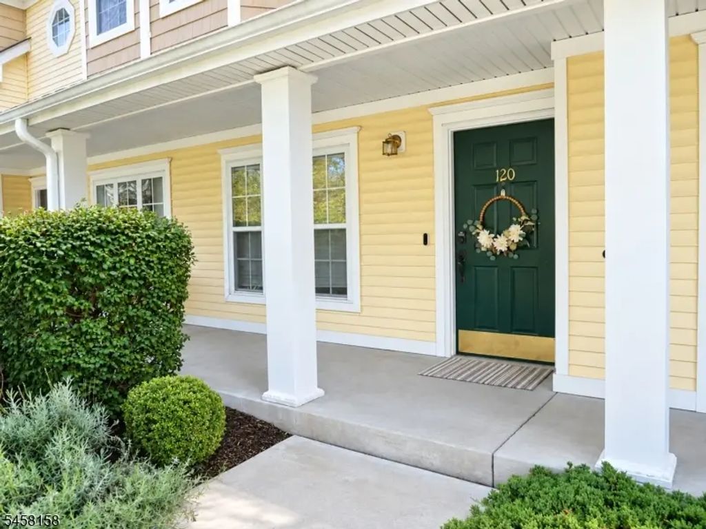 120 Old Farm Dr, Allamuchy Twp.