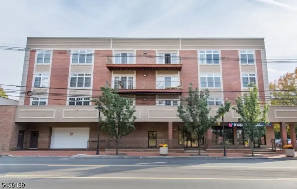 1677 Springfield Ave-8, Maplewood Twp.