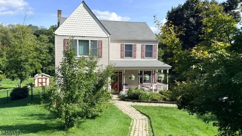 6 Helen St, Hopatcong Boro