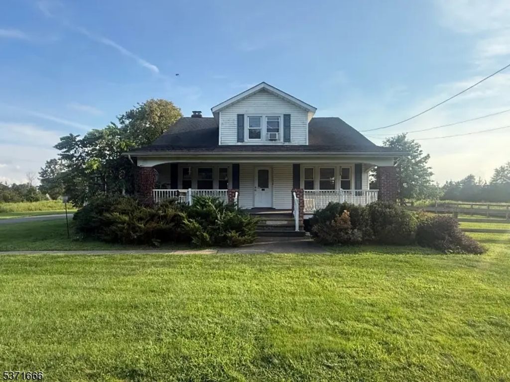 132 Hillsborough Rd, Hillsborough Twp.