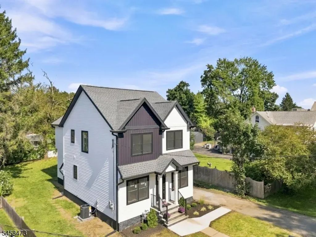 139 Main St, Franklin Boro