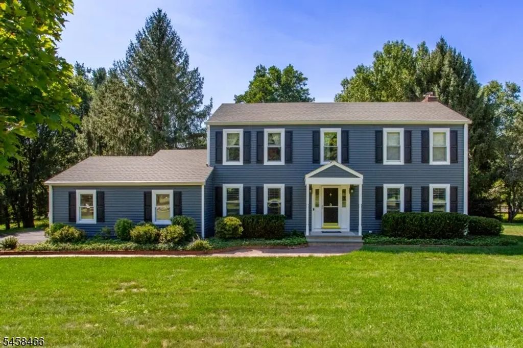 3 Sutphin Rd, Raritan Twp.
