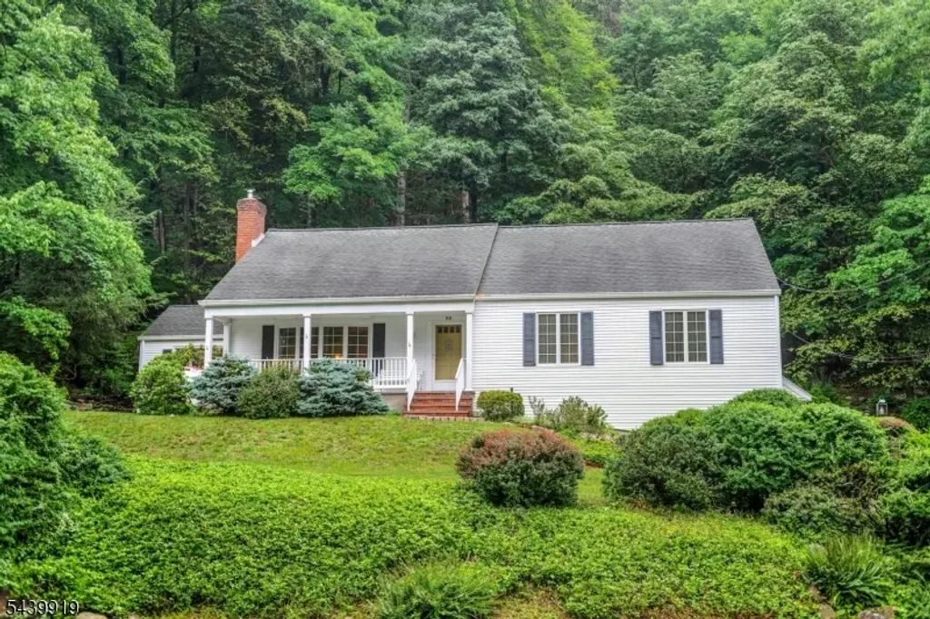 50 Rockledge Rd, Montville Twp.