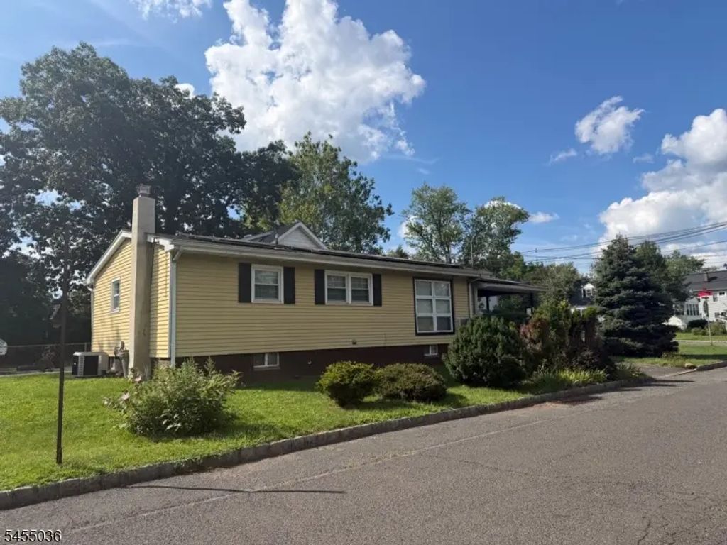 96 Southside Ave, Somerville Boro