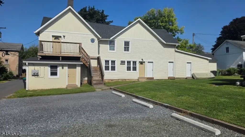 13 Maple St, Milford Boro