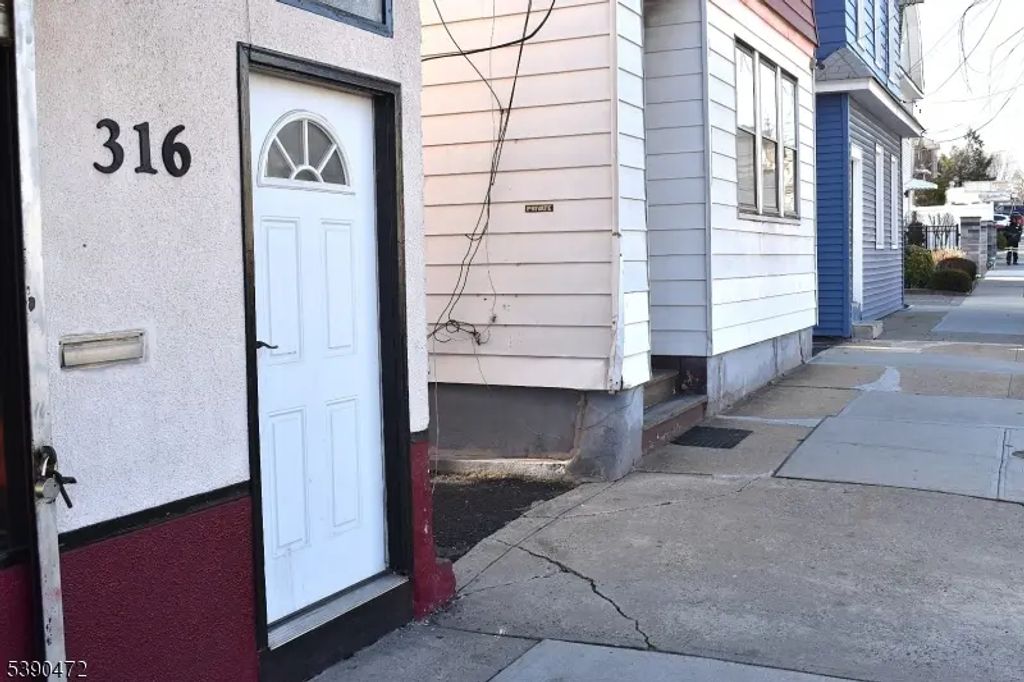 316 Hillside Ave, Hillside Twp.