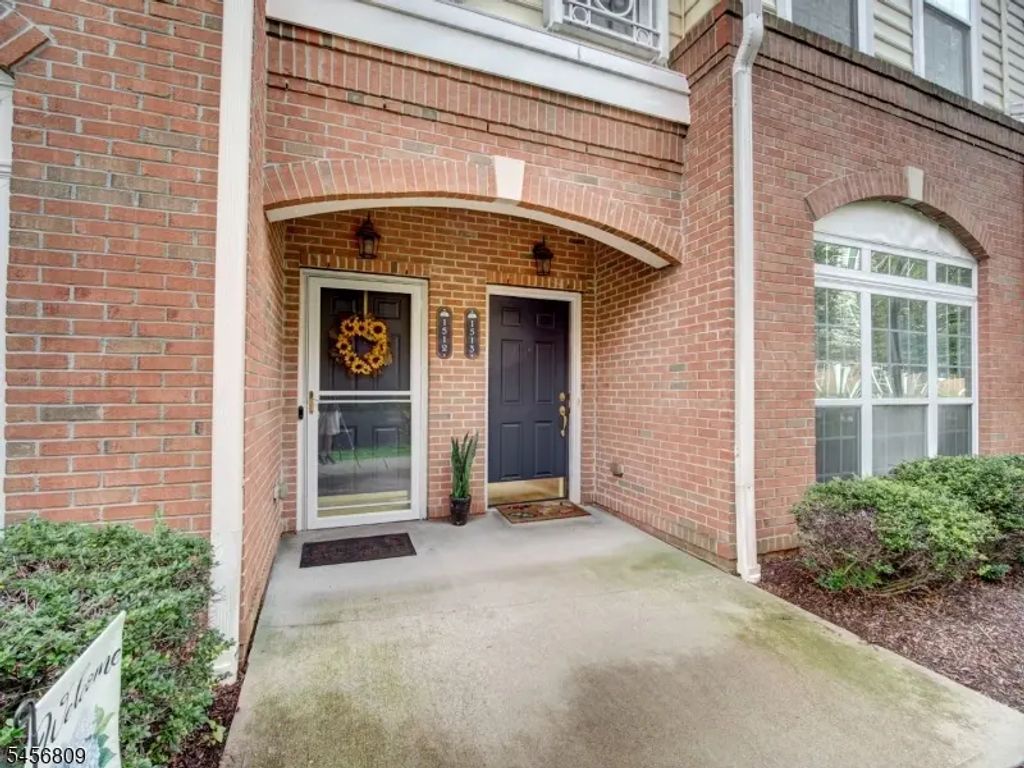 1513 Hamilton St, Belleville Twp.